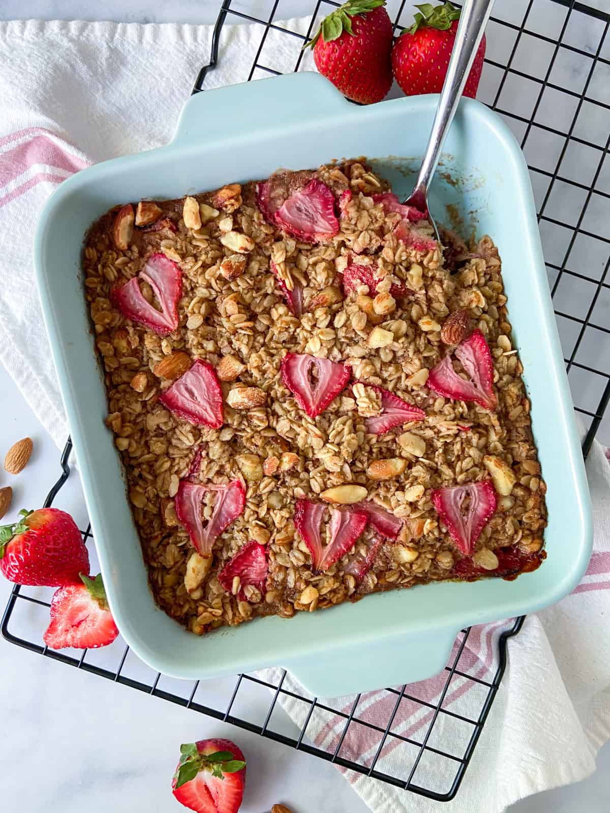 Strawberry baked oatmeal with fresh strawberries.
