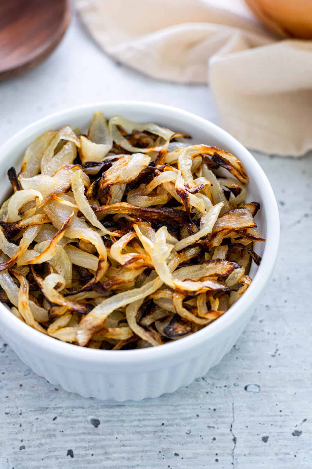 A small bowl of air-fried onions.